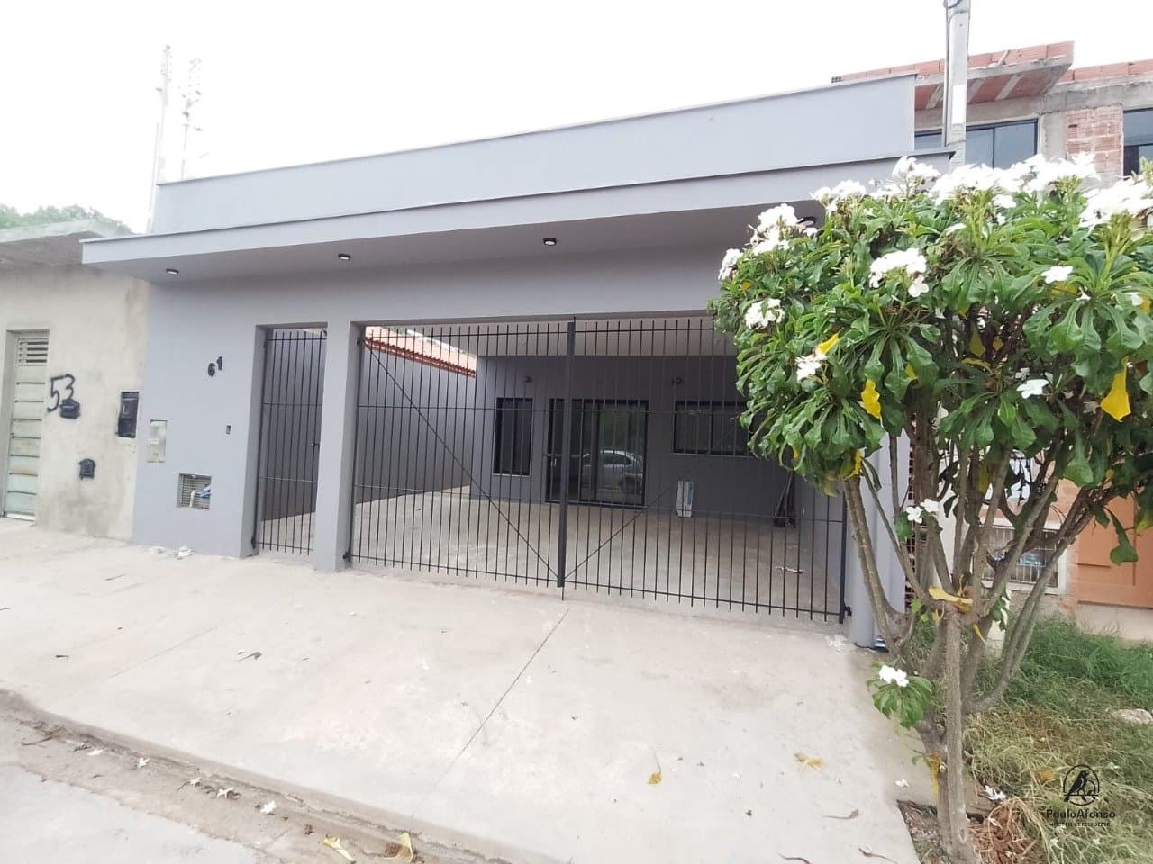 Imagem da propriedade N1317 1
